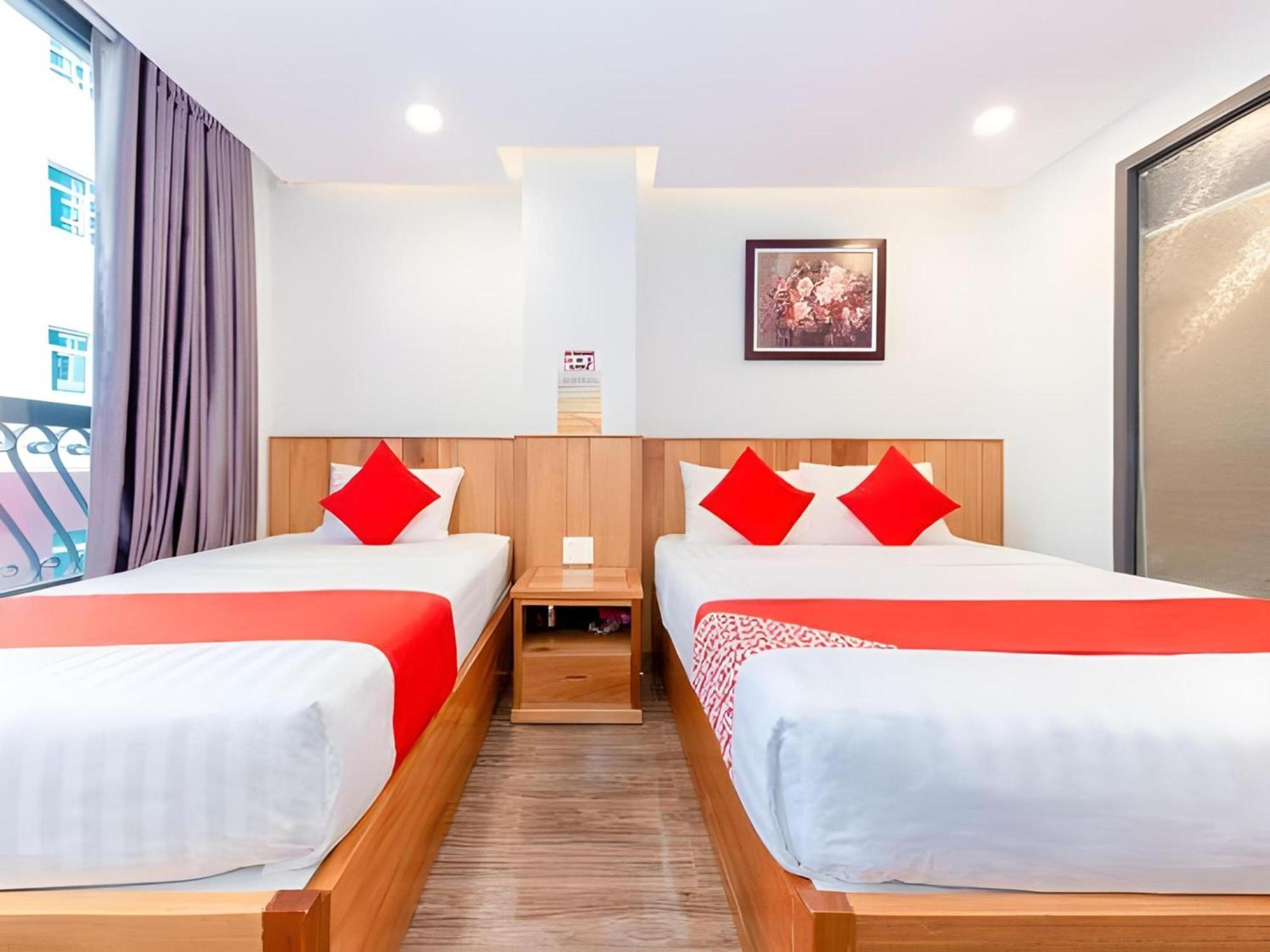 Oyo 91065 Hotel De Anjung Muadzam Shah Экстерьер фото